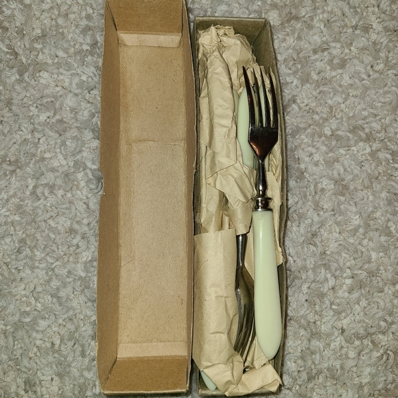 Set of 6 forks and knives - Picture 8 of 10